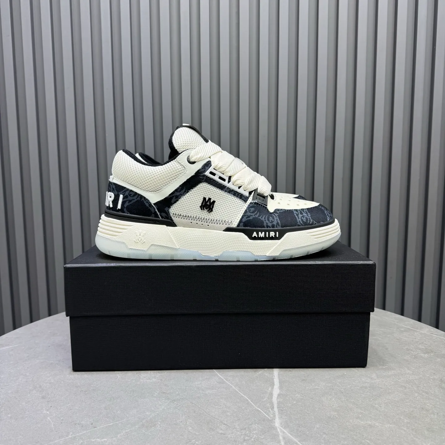 Men's shoes 💰660💰 AMIRI AMIRI trendy brand hot sale 🔥 Available all year round, couples 💑 Official website synchronization Imported fabrics 1⃣️ vs 1⃣️ replica, original factory special original sole, 35-45 (45. non-refundable)